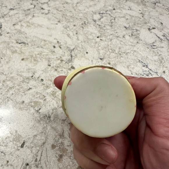 Vintage Porcelain Hat  trinket jewelry box with mini‎ hat inside - Picture 5 of 9